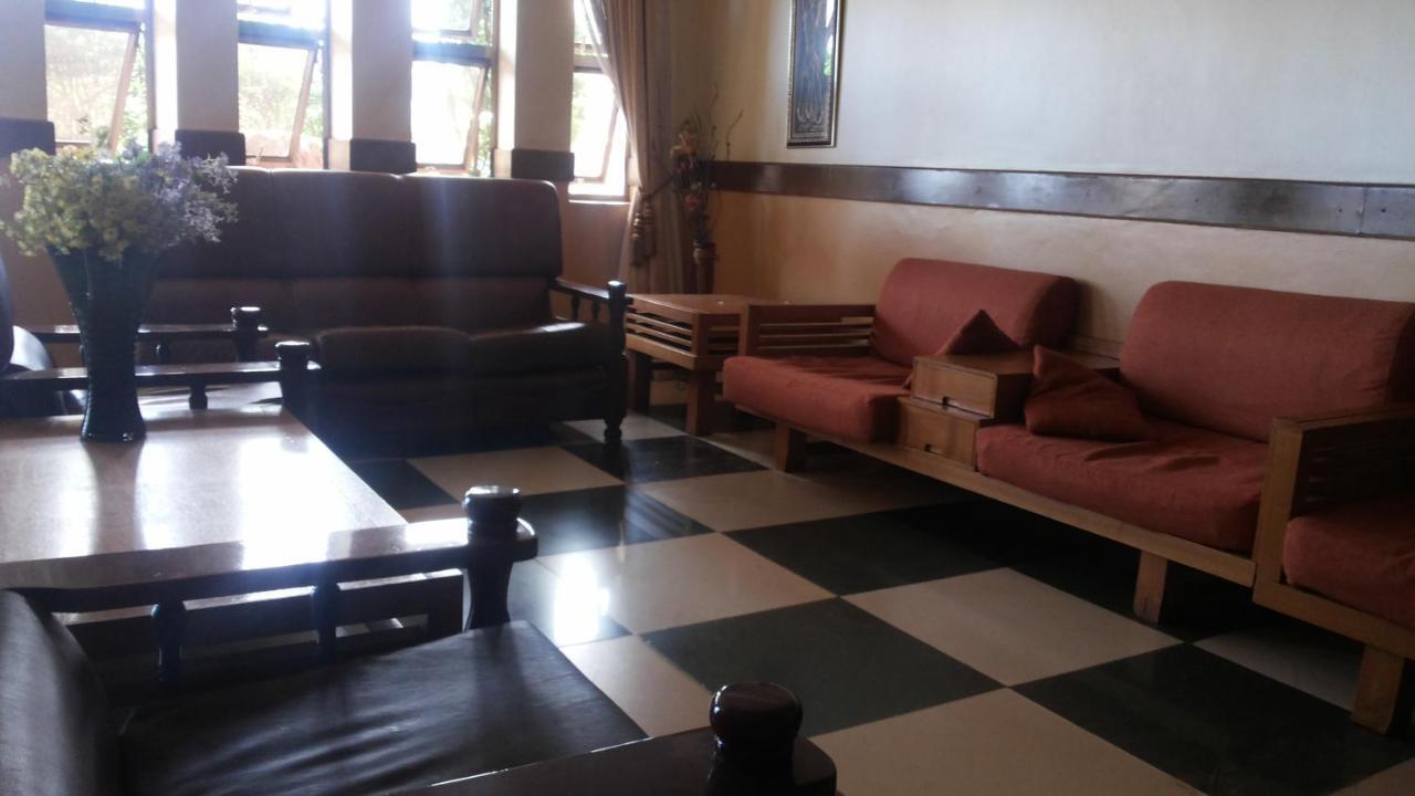 Palema Crown Hotel Gulu Eksteriør bilde