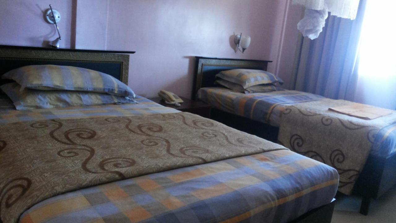 Palema Crown Hotel Gulu Eksteriør bilde