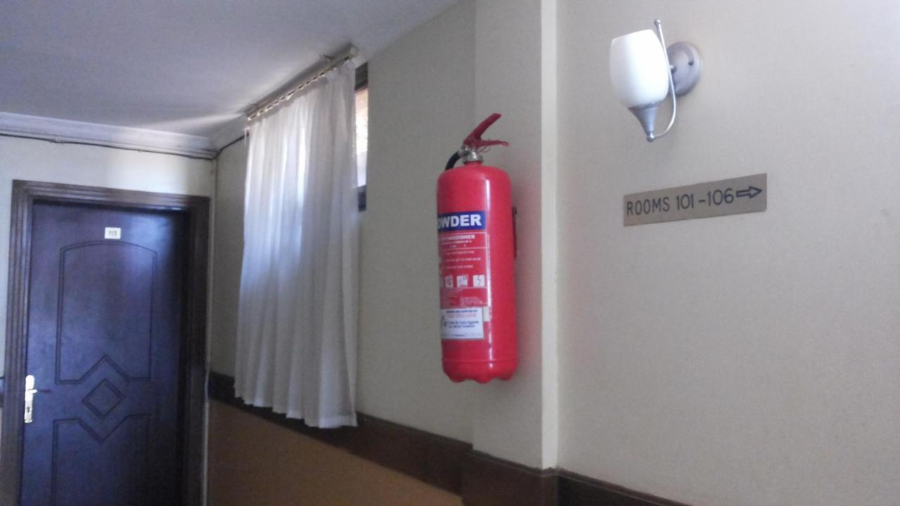 Palema Crown Hotel Gulu Eksteriør bilde